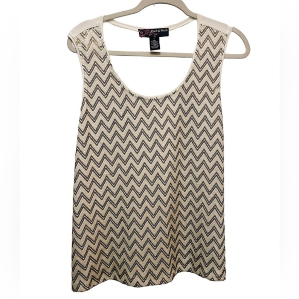 Peck & Peck Chevron Design White  and Gold Sequined Top Size Large